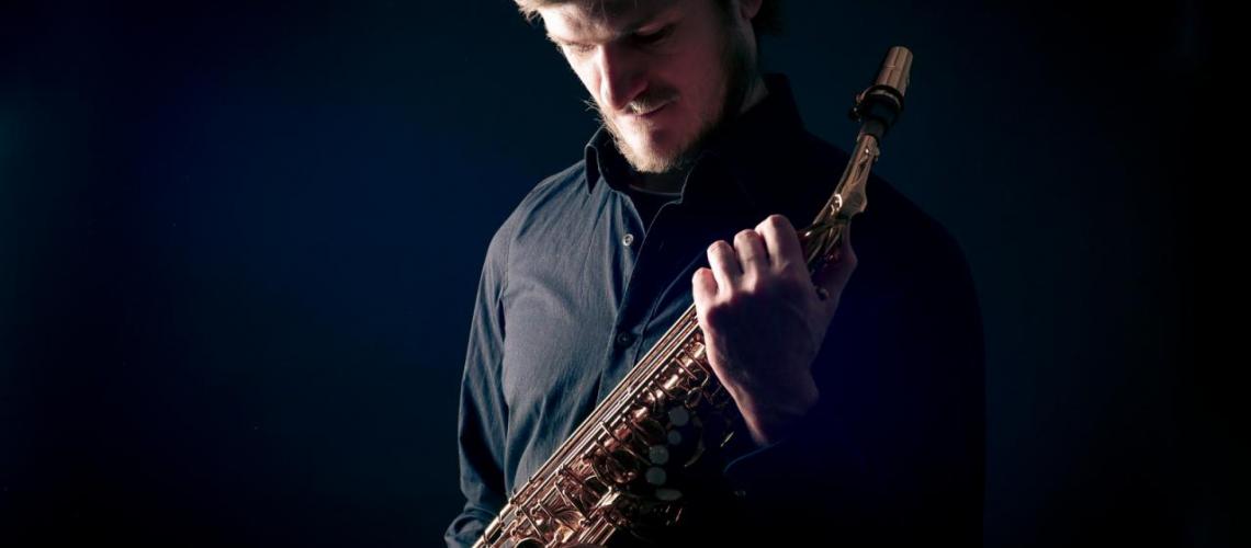 Roman der Saxophonist Roman der Saxophonist