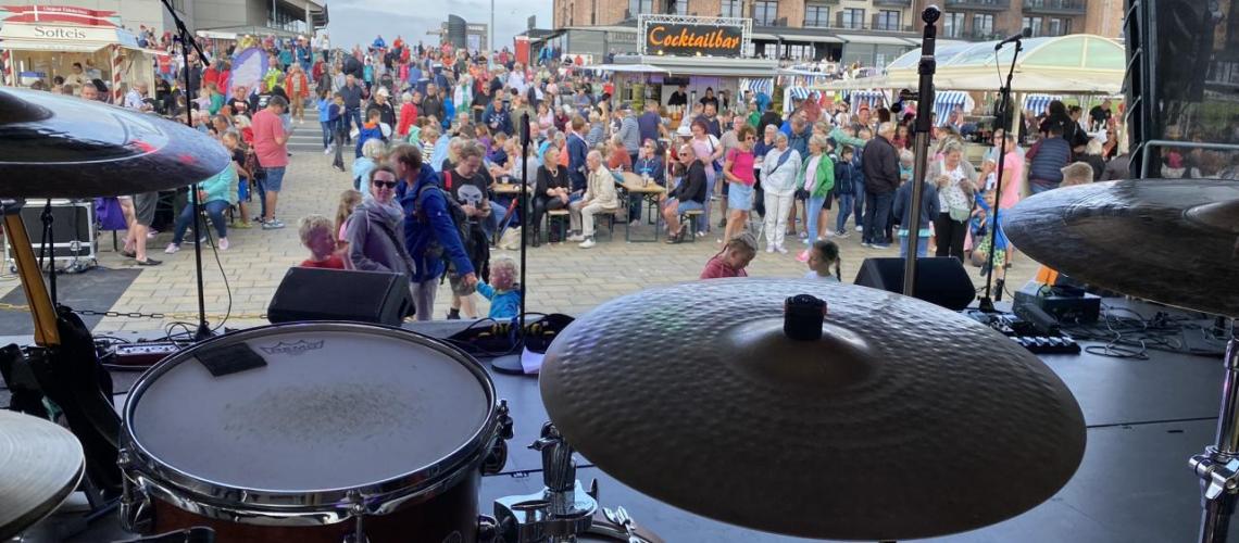 Drums live Drums live