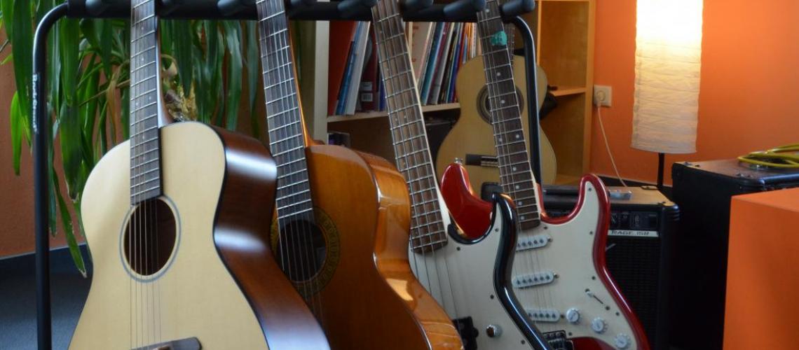 Unterrichtsraum Gitarre MusicMania Music School