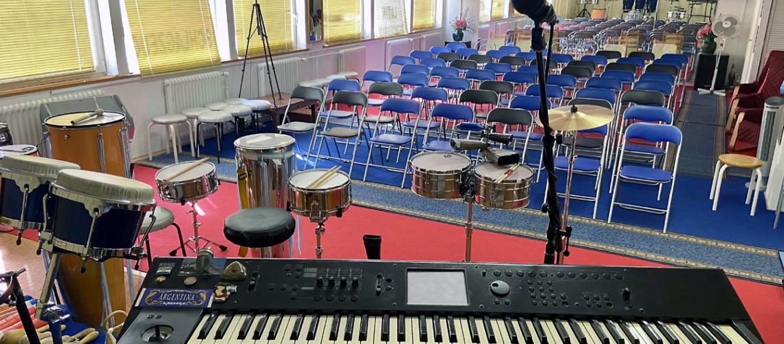 Saal-Bühne 7m x 12m